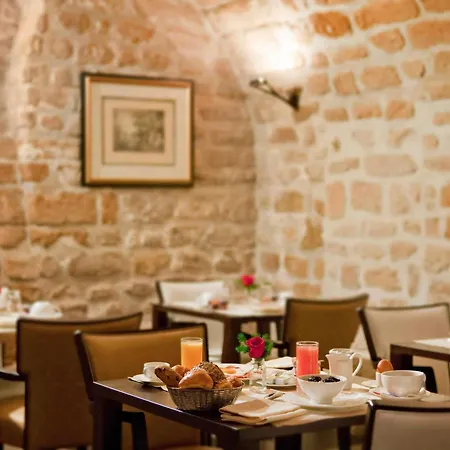 فندق ستيندهال بليس فيندوم باريس - إم جاليري كولكشن