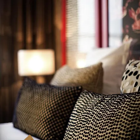 巴黎司汤达凡登广场美憬阁酒店 酒店 4*