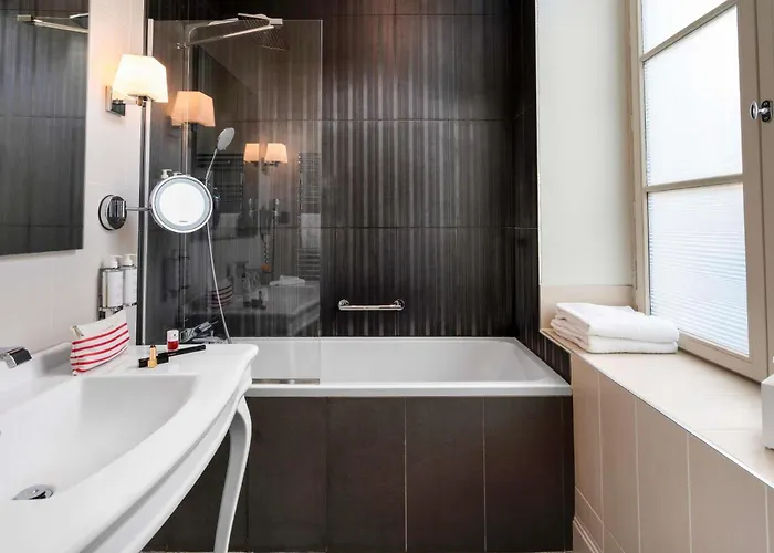 Hotel Le Stendhal - Vendôme 4*