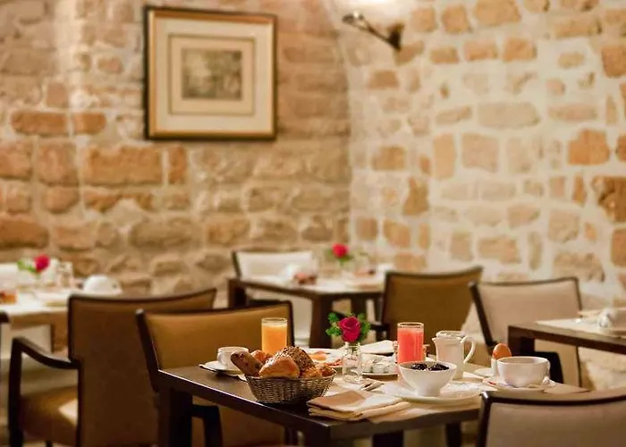 Otel Le Stendhal - Vendome